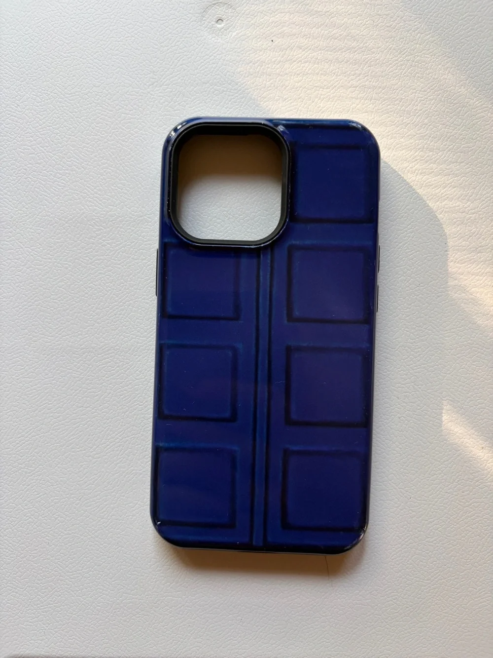 Red bubble MagSafe tough doctor who inspired phone case iPhone 13pro